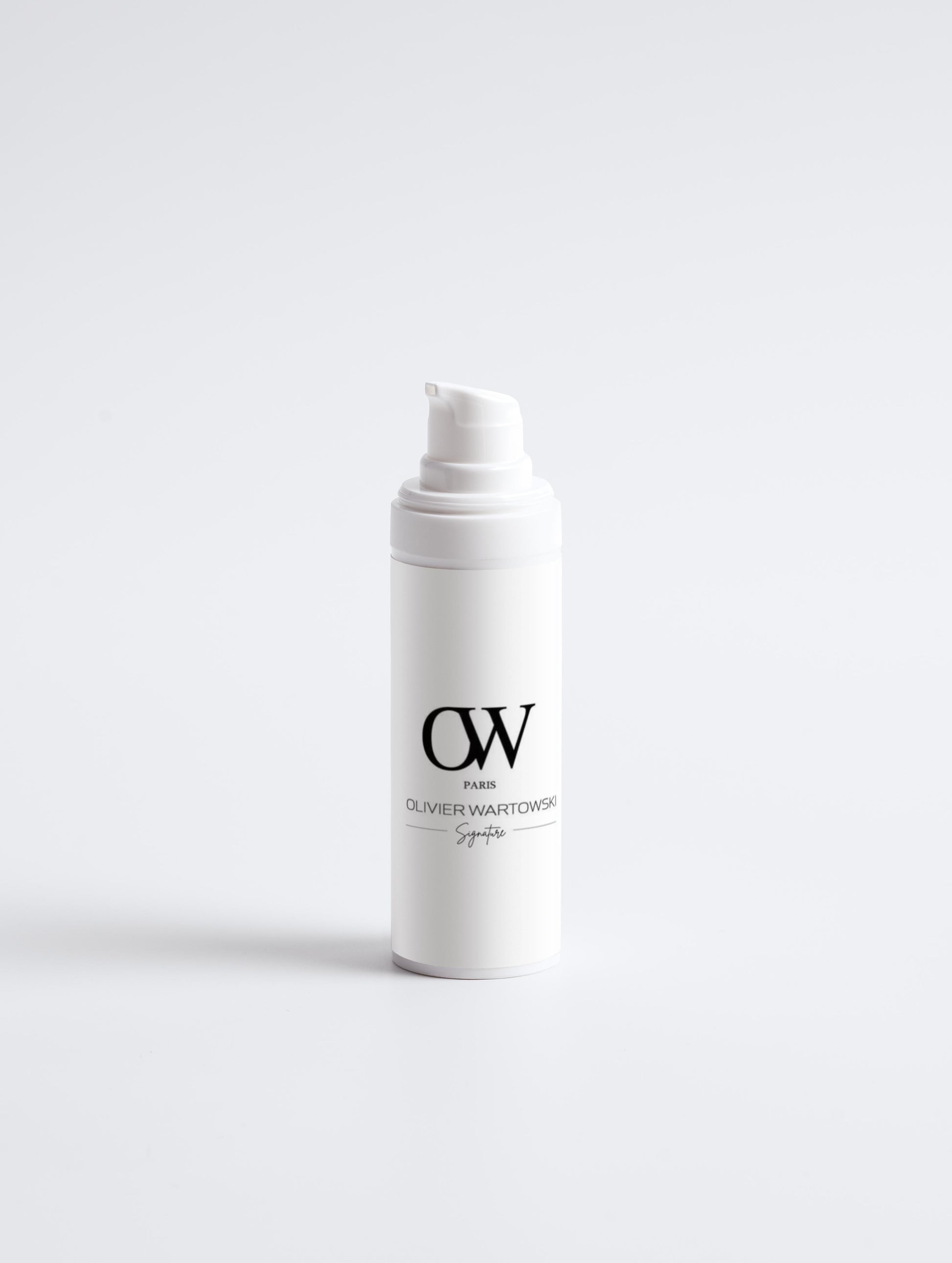 Ingrédients naturels du sérum hydratant OW Signature – flacon dos et boîte