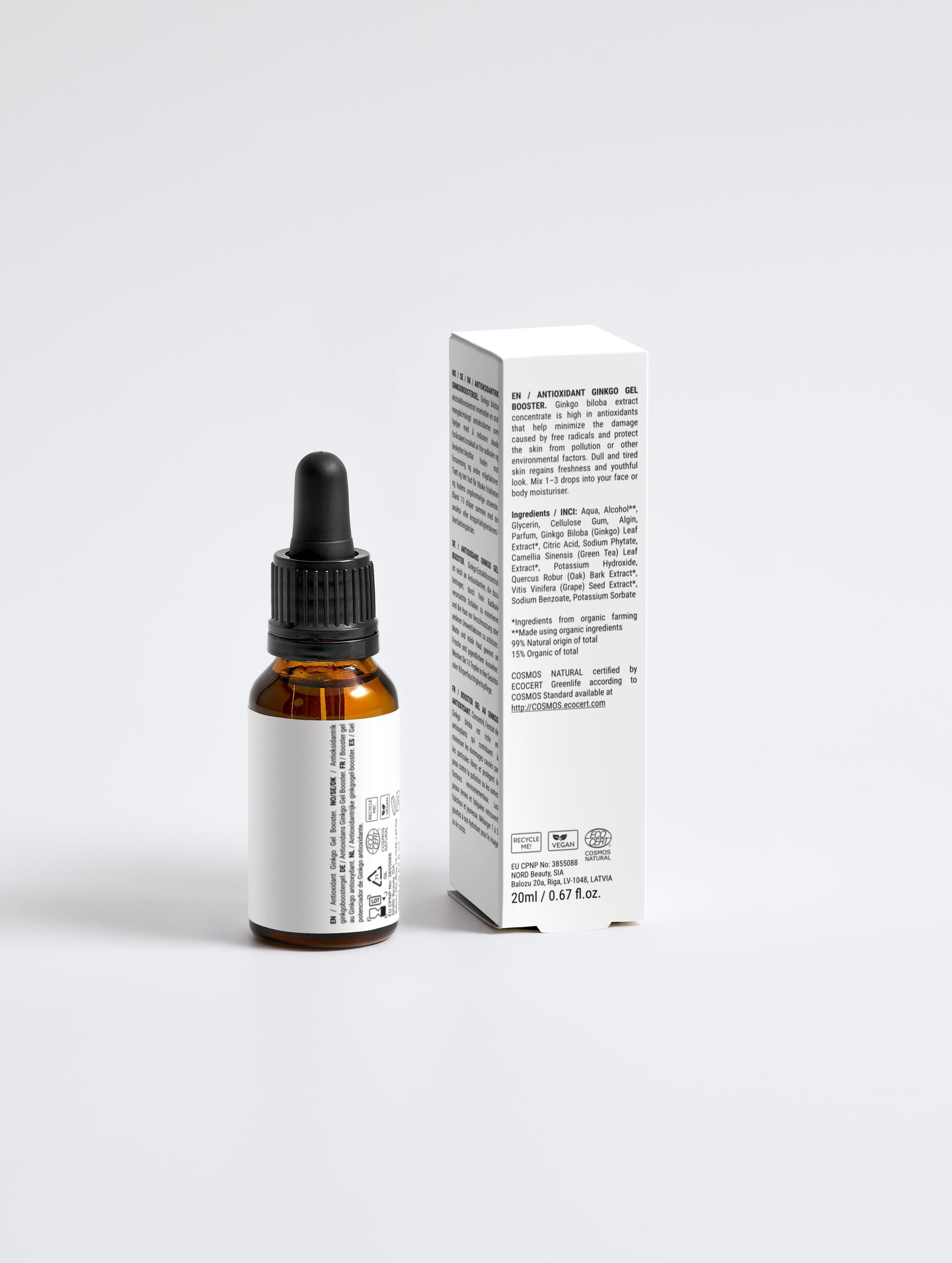 Application du Gel Booster antioxydant DERMANOVA pour renforcer la barrière cutanée